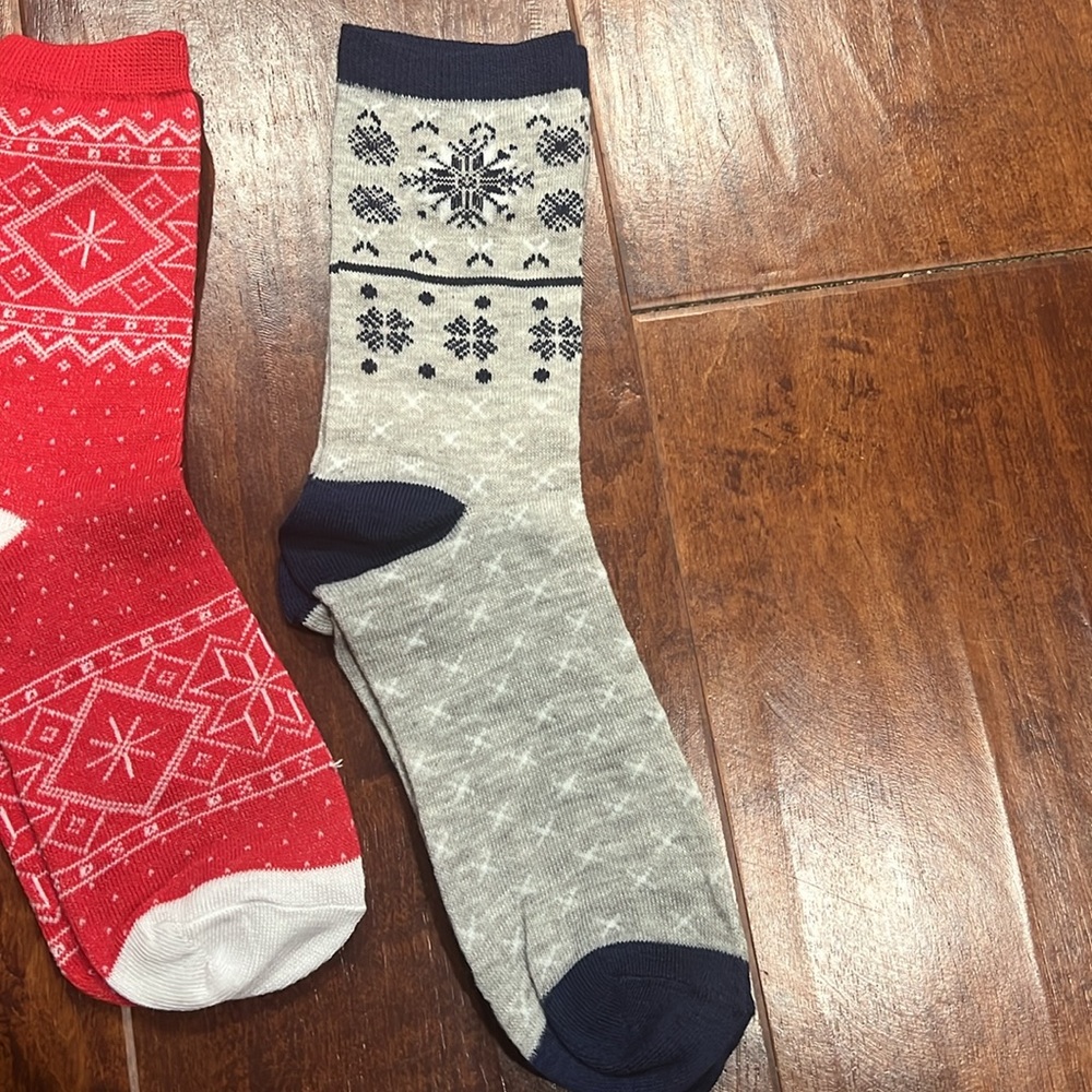 Holiday sock bundle - Picture 4 of 4